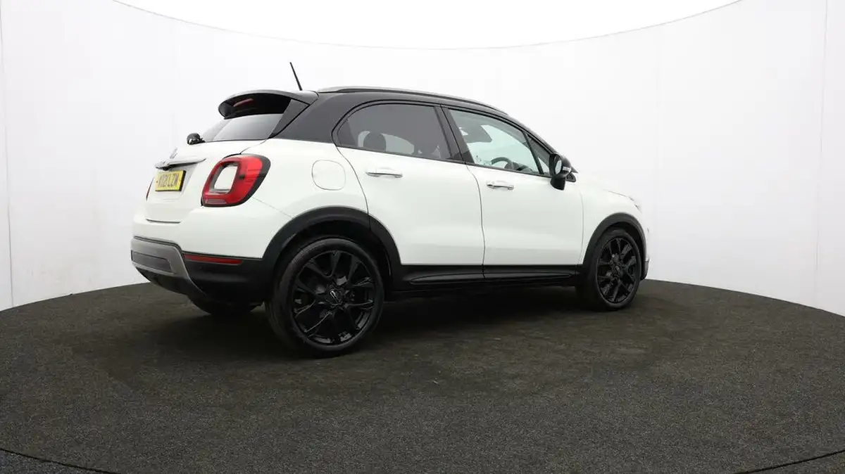 2021-fiat-500x-10-firefly-turbo-cross-big-33