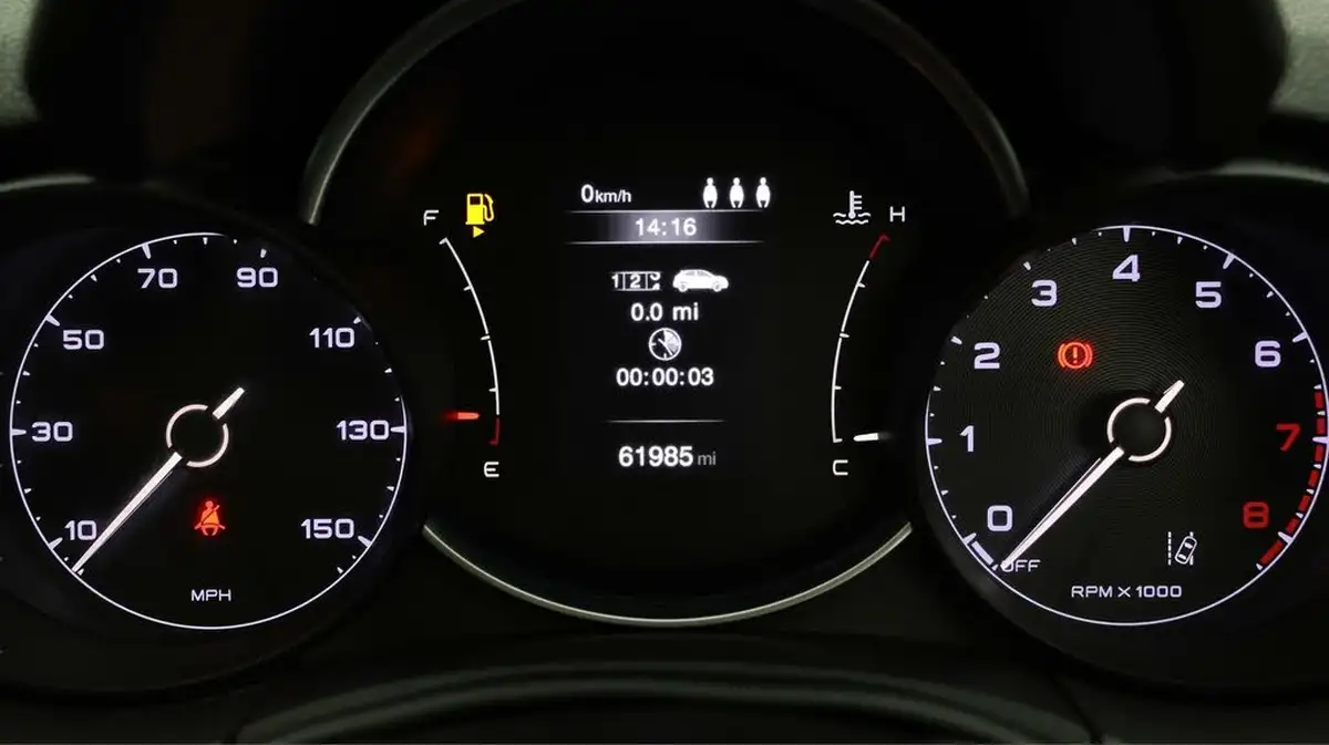 2021-fiat-500x-10-firefly-turbo-cross-big-9