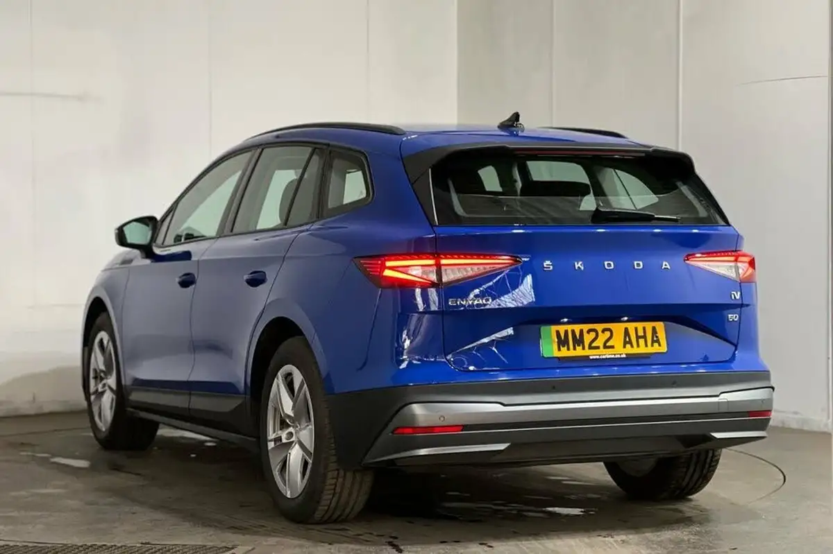 2022-skoda-enyaq-e-60-big-21