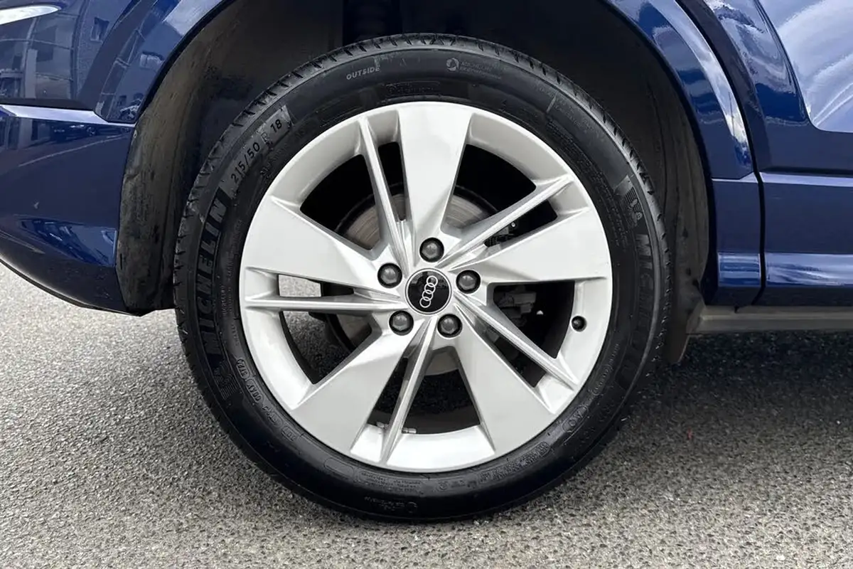 2022-audi-q2-20-35-tdi-s-line-big-12