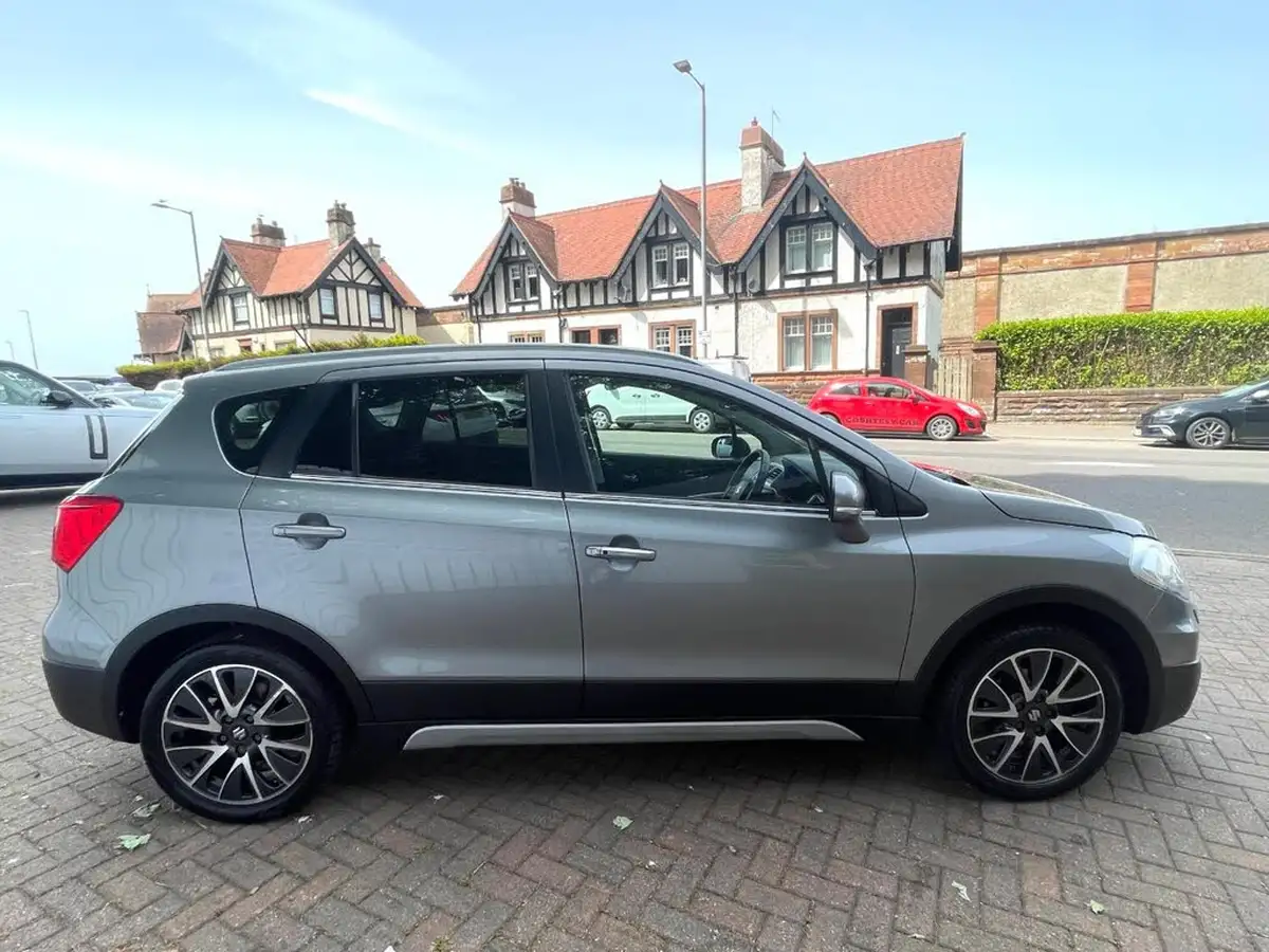 2016-suzuki-s-cross-16-sz-t-big-4