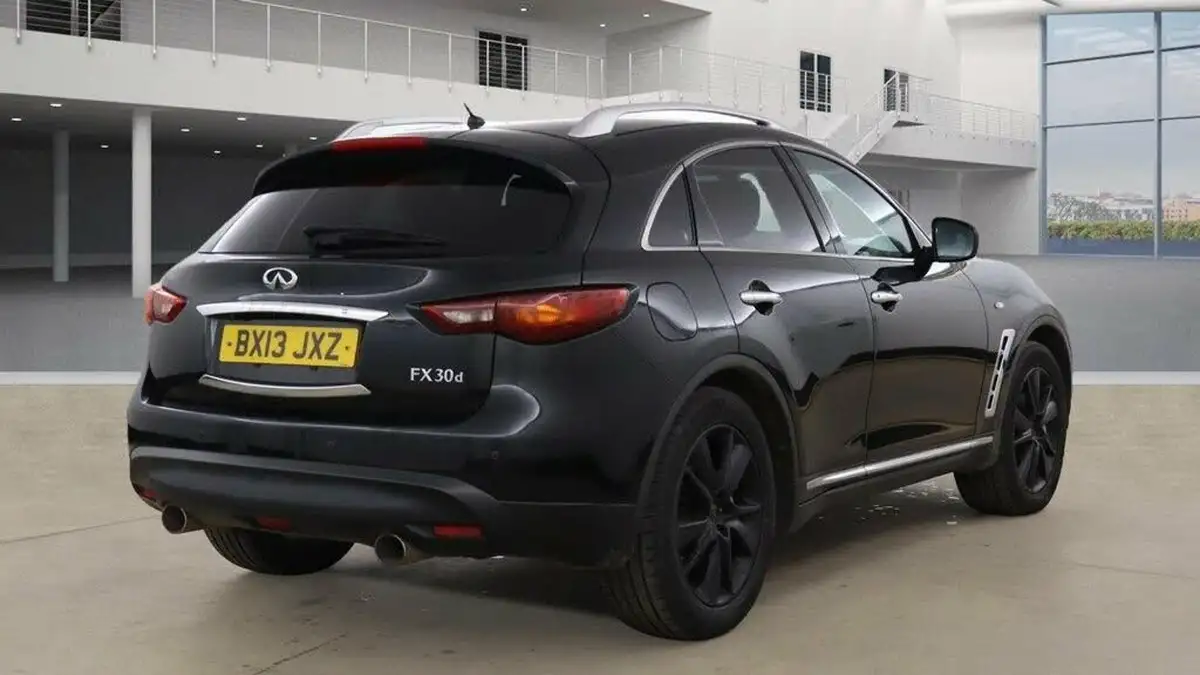 2013-infiniti-fx-30td-gt-big-7