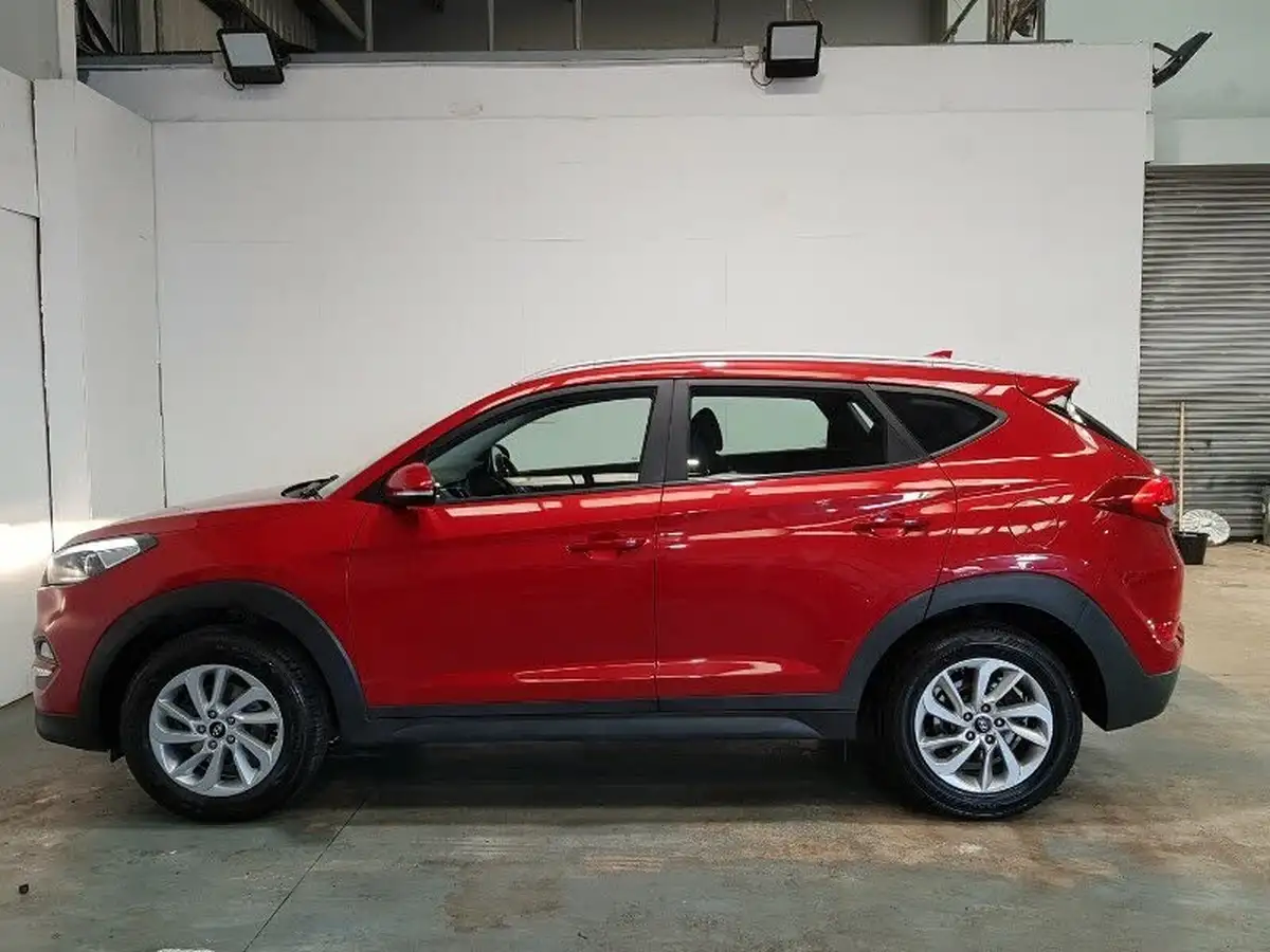 2017-hyundai-tucson-16-gdi-blue-drive-se-big-3