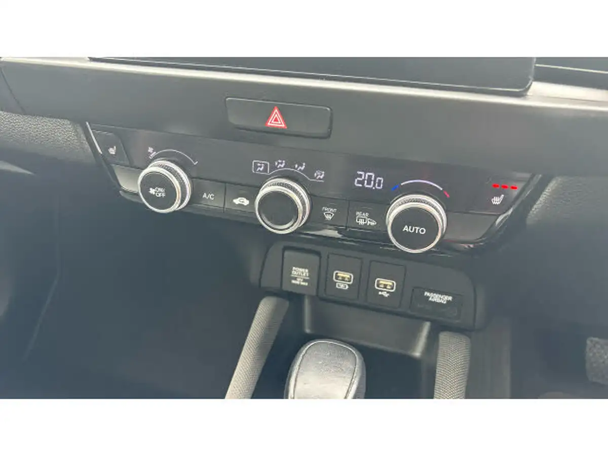 2021-honda-jazz-15-i-mmd-crosstar-ex-109ps-two-tone-big-22