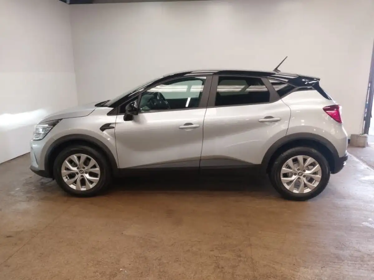 2022-renault-captur-13-tce-iconic-edition-big-3