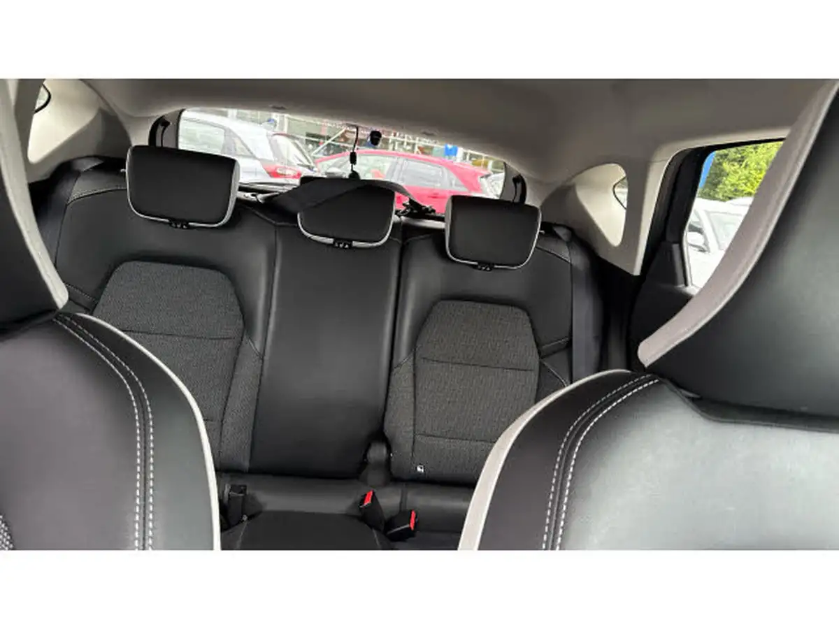2023-renault-captur-16-techno-145ps-full-big-14