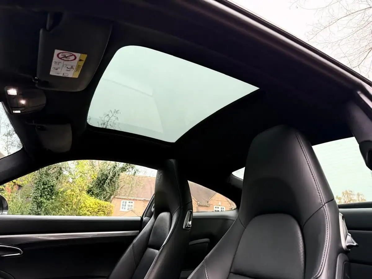 2016-porsche-911-30-carrera-4-s-coupe-pdk-big-20