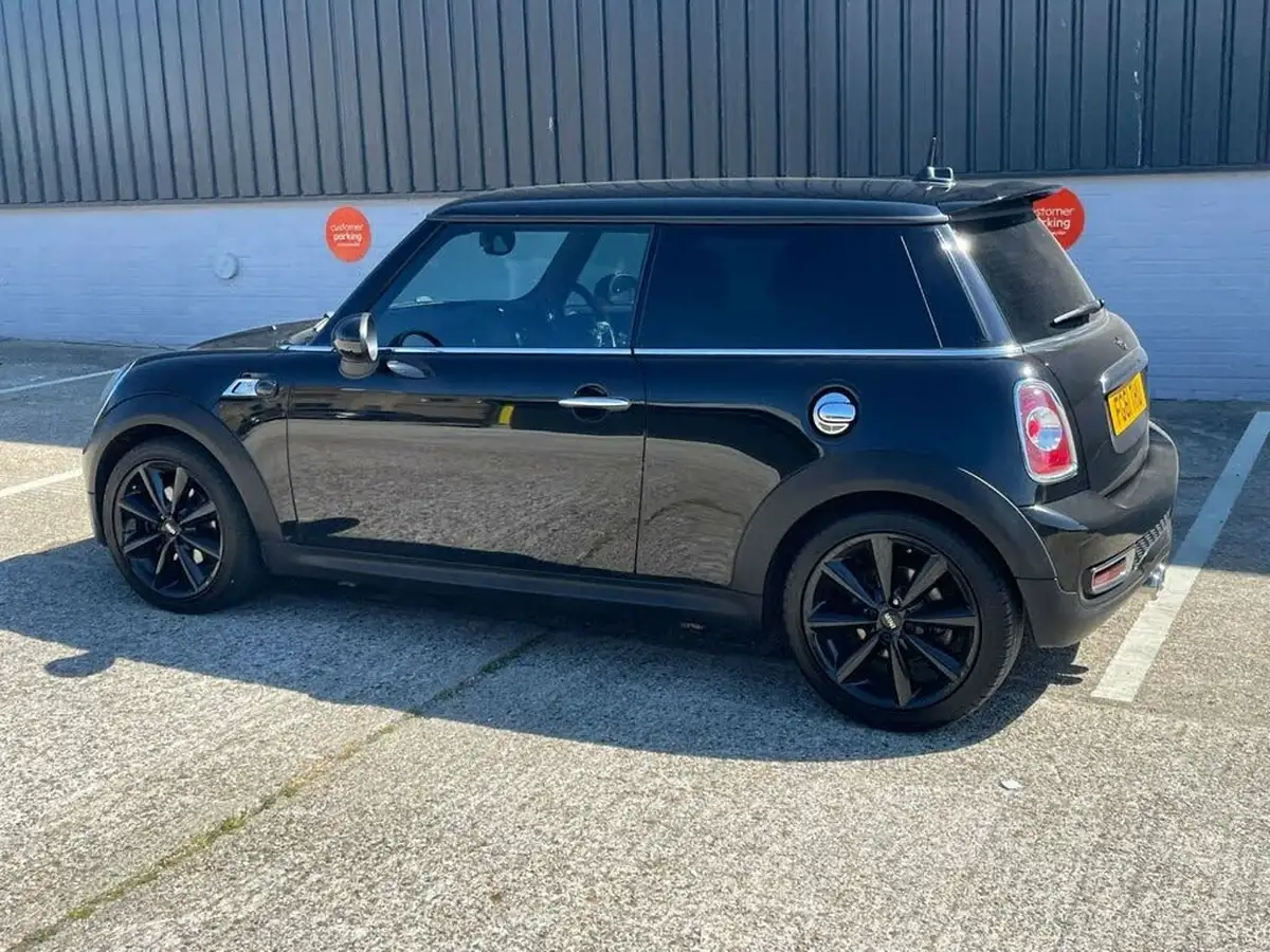 2011-mini-cooper-20td-cooper-sd-hatchback-3d-big-58