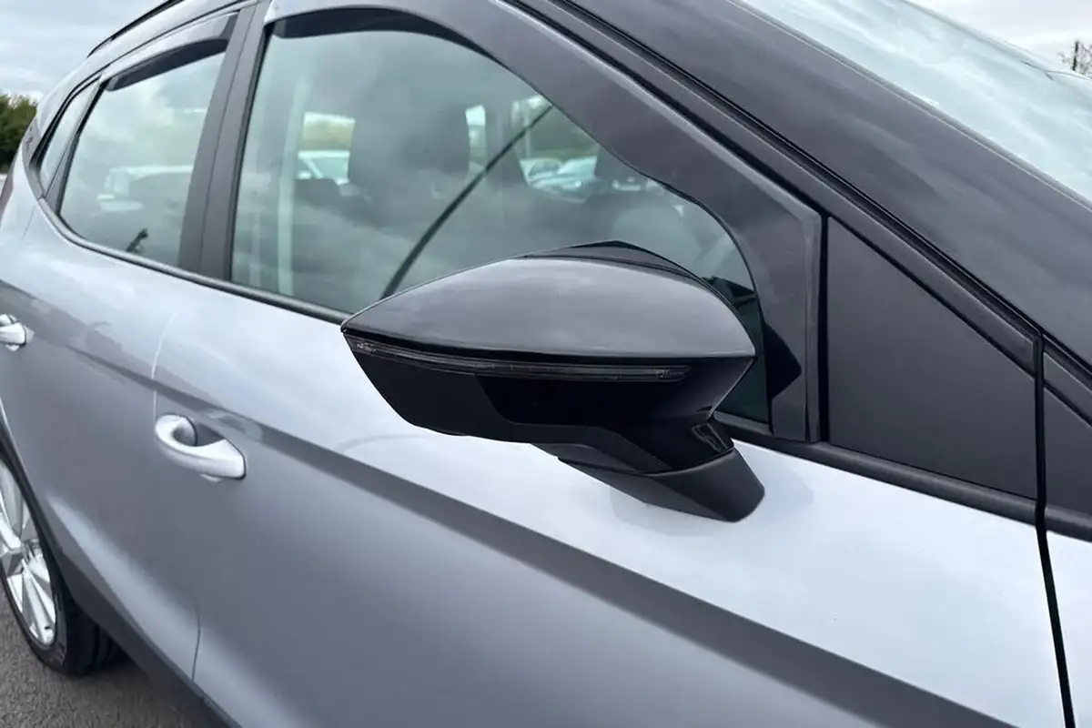 2019-seat-arona-16tdi-se-technology-lux-115ps-ss-big-36