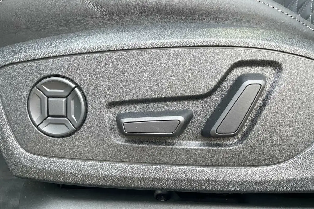 2024-audi-s3-20-tfsi-black-edition-310ps-sportback-5d-big-27