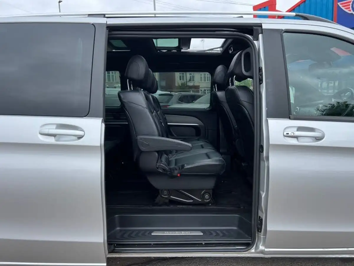 2018-mercedes-benz-v-class-21d-v220d-sport-big-46