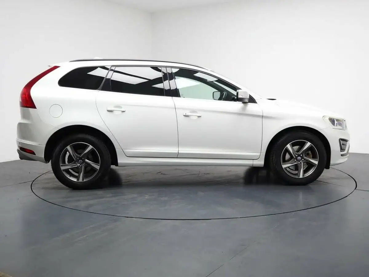 2014-volvo-xc60-20td-d4-r-design-181bhp-ss-1969cc-big-13