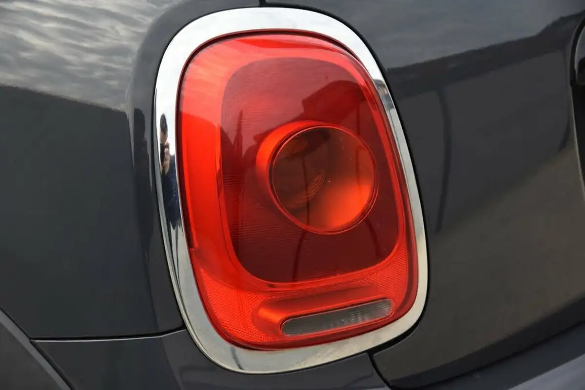 2015-mini-cooper-20td-cooper-sd-170bhp-ss-hatchback-3d-sport-auto-big-16