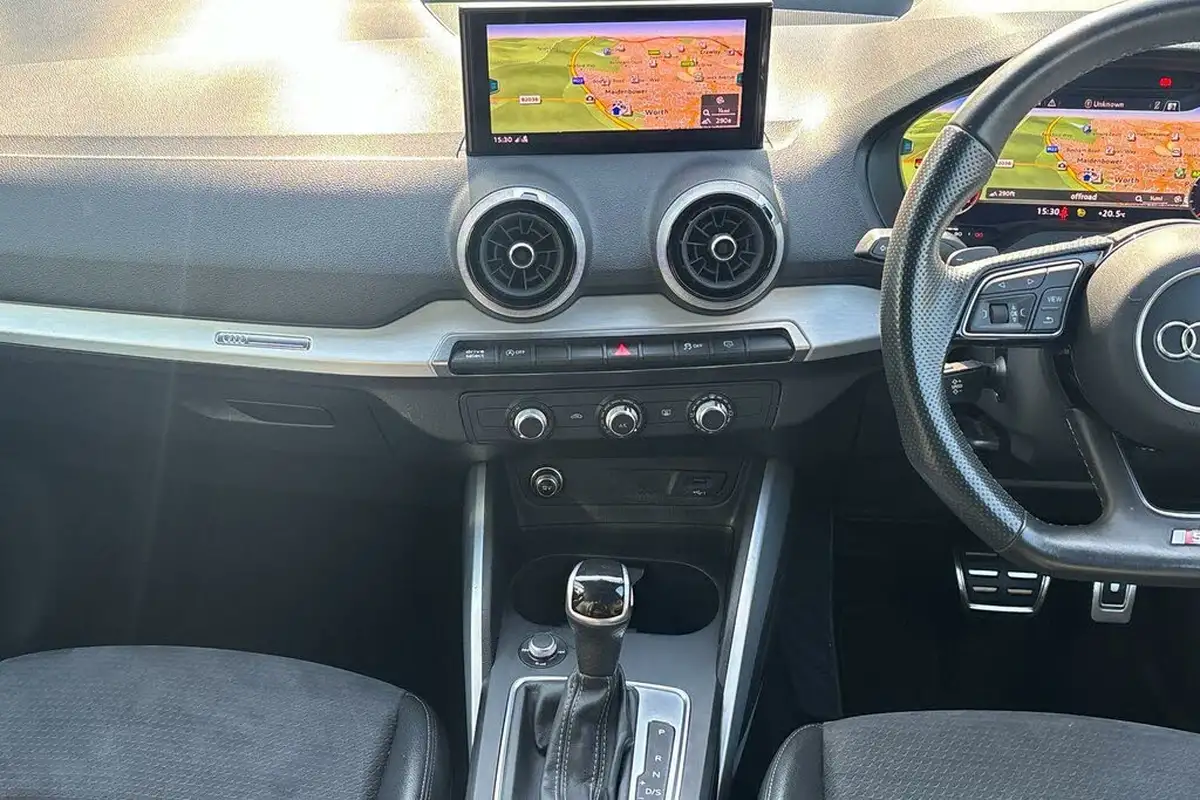 2021-audi-q2-15-35-tfsi-black-edition-s-tronic-big-35