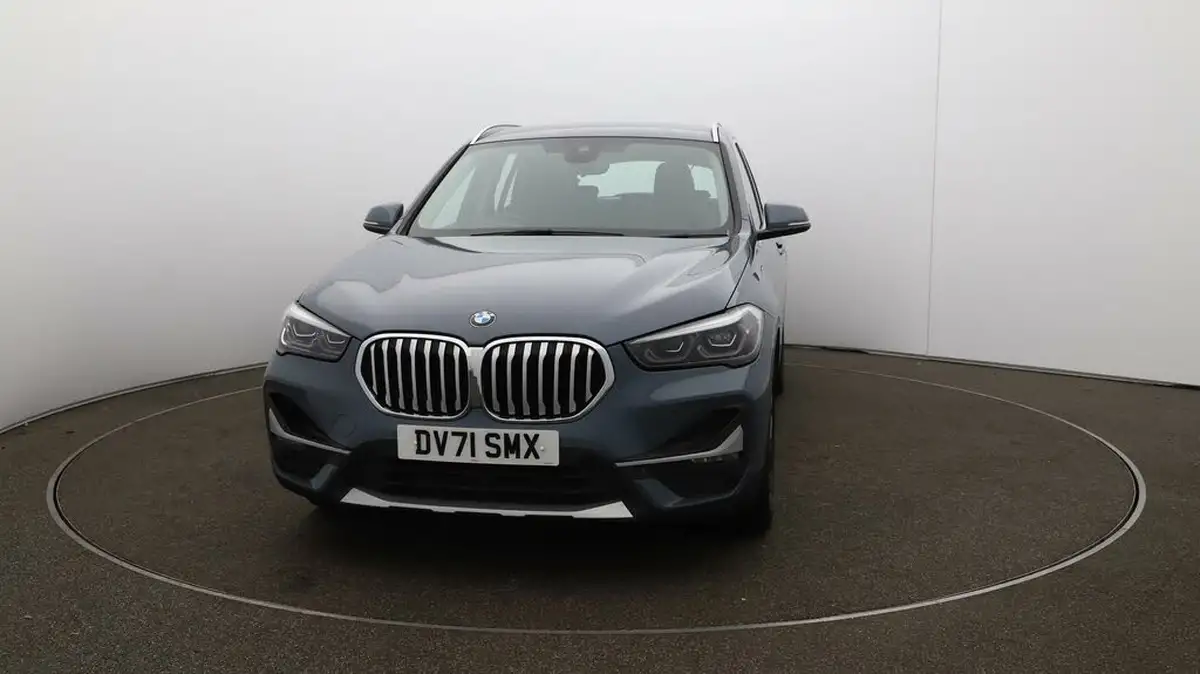 2021-bmw-x1-15-xdrive-25e-phev-xline-big-38