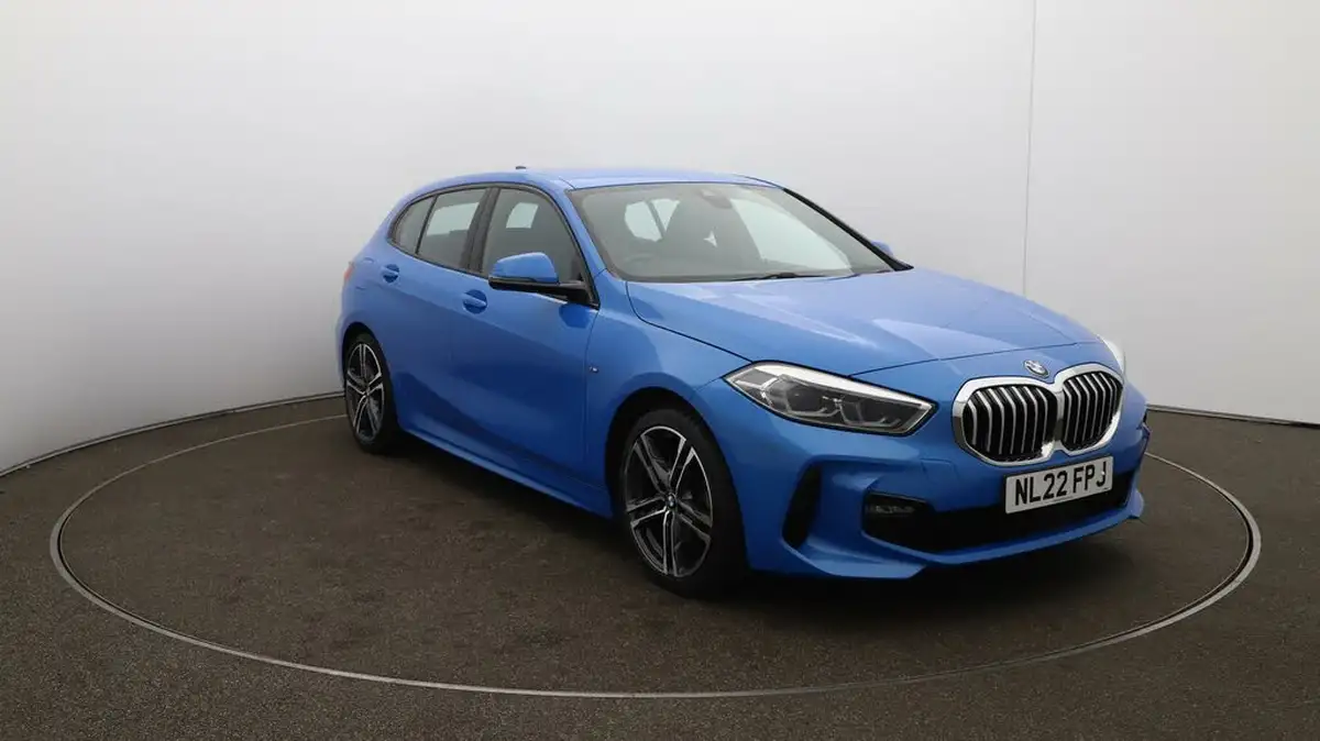 2022-bmw-1-series-15-118i-m-sport-lcp-big-36