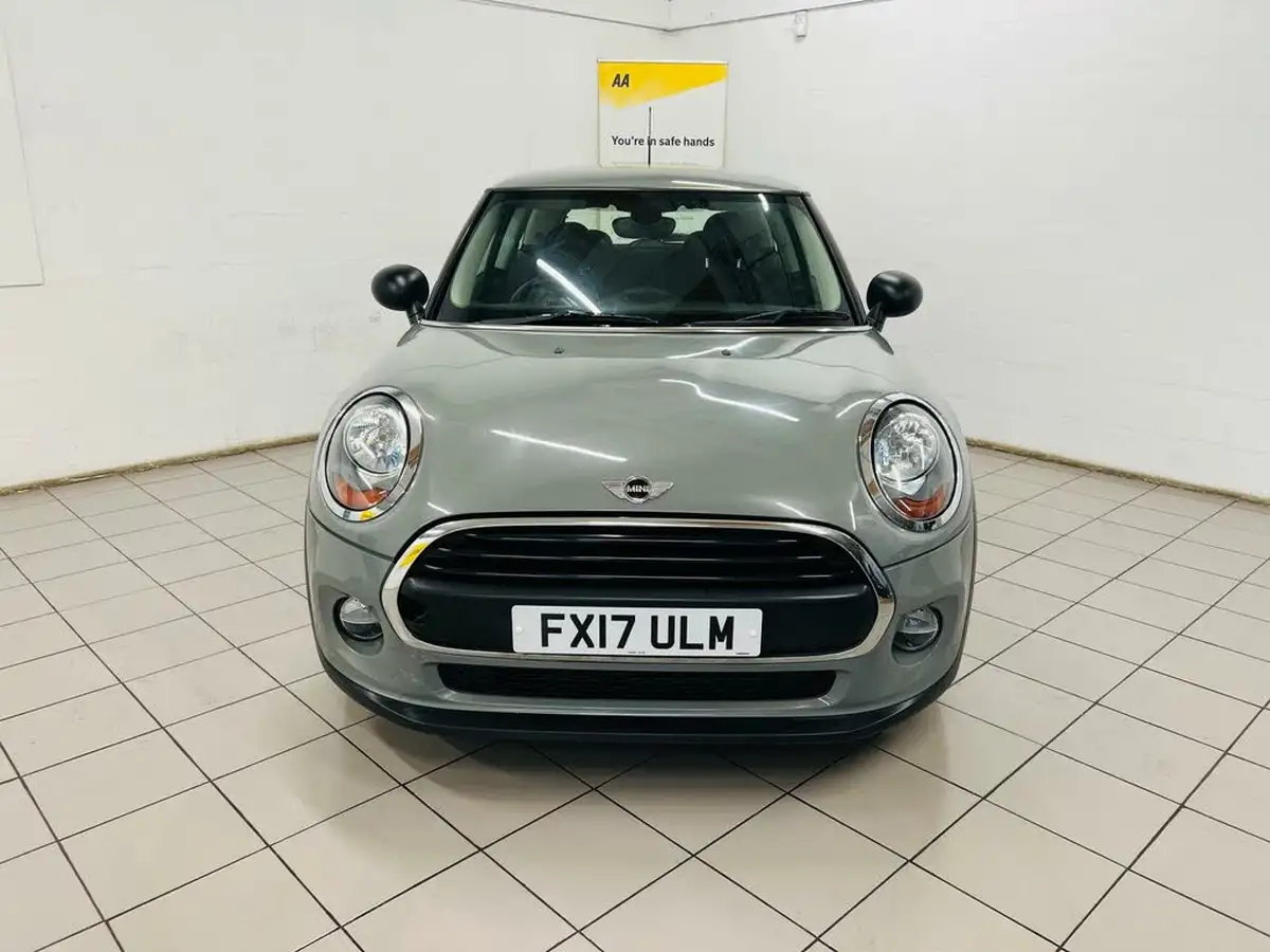 2017-mini-cooper-12-one-3d-big-2