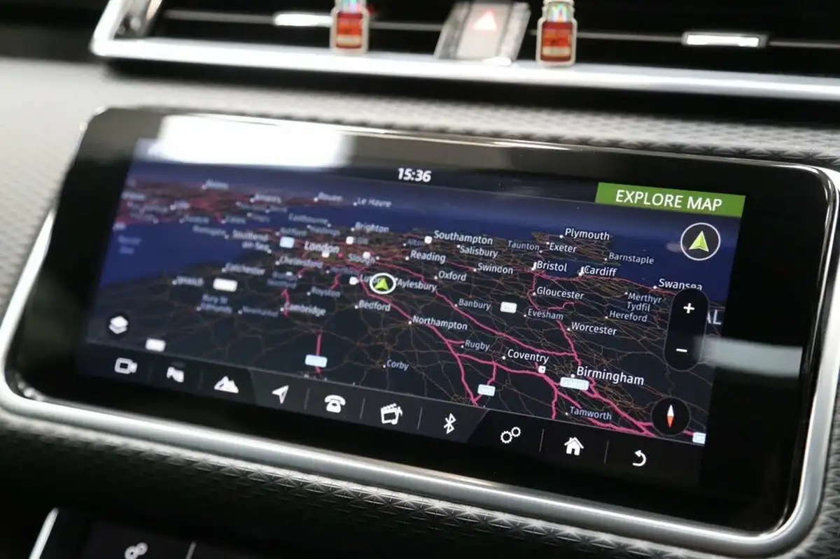 2018-land-rover-range-rover-velar-30-d300-r-dynamic-se-ss-big-13