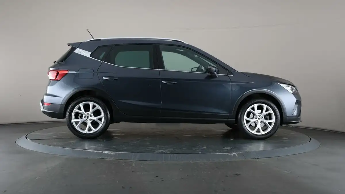 2022-seat-arona-10-tsi-fr-dsg-big-61