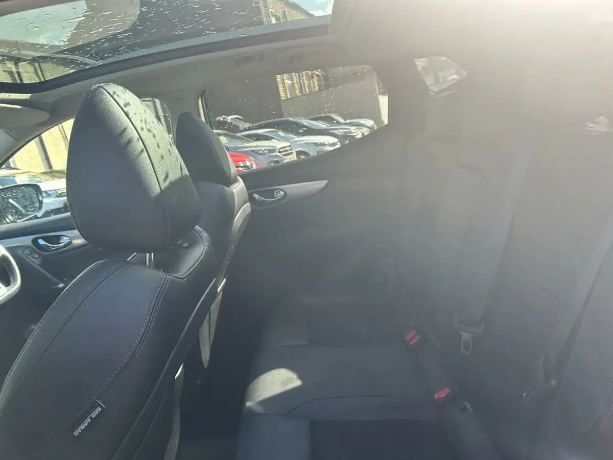 2017-nissan-qashqai-15dci-tekna-big-13