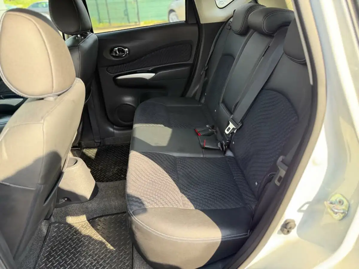 2014-nissan-note-12-tekna-cvt-big-27