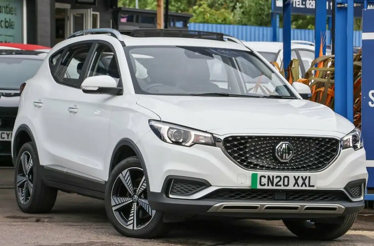2020-mg-zs-suv-e-exclusive-ev-big-0