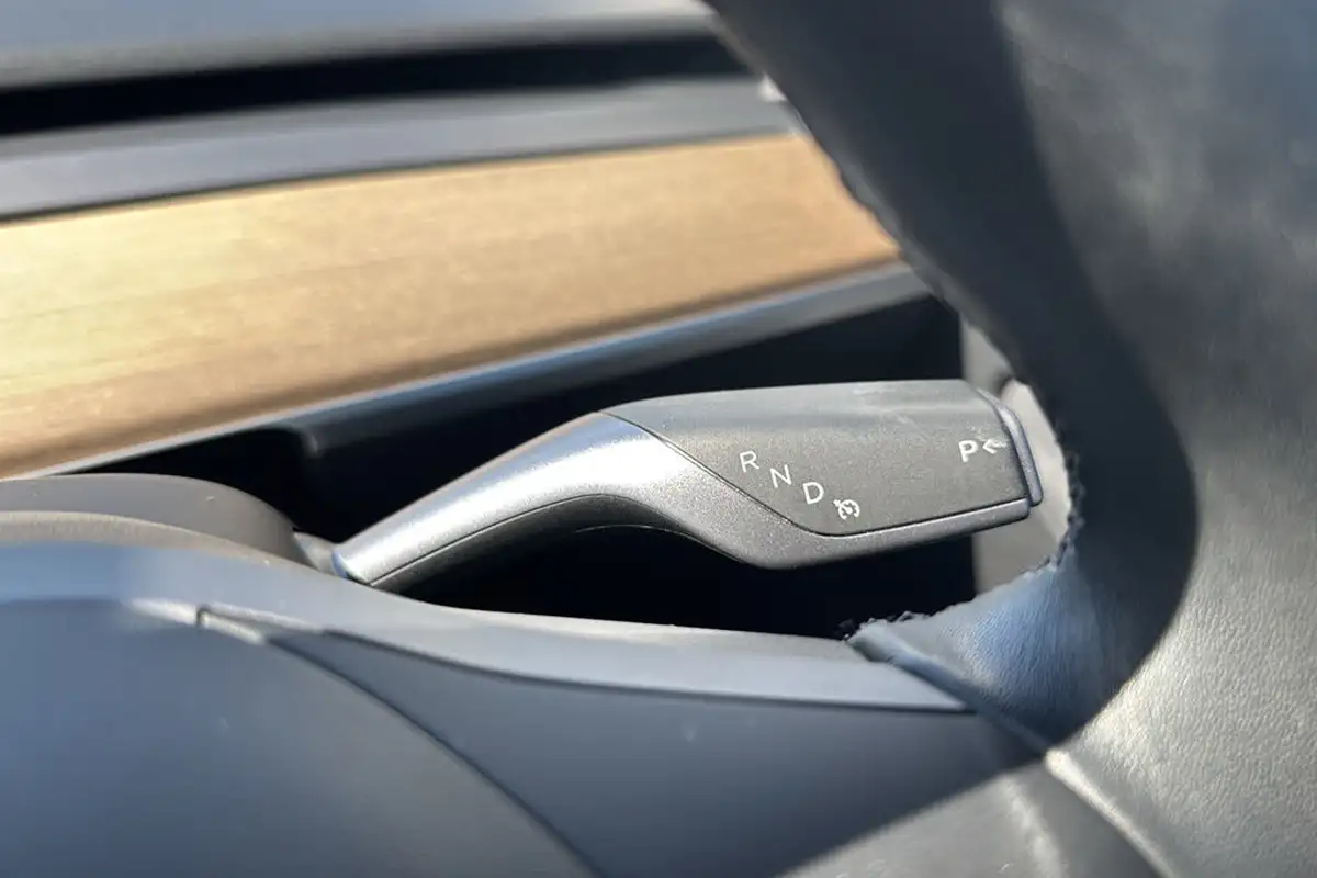 2019-tesla-model-3-e-long-range-4x4-big-11