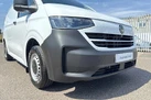 2025-volkswagen-transporter-20tdi-t30-commerce-plus-bmt-swb-150pseu6e-small-7