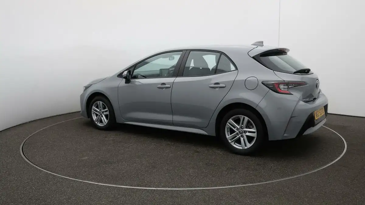 2022-toyota-corolla-18-vvt-i-icon-120bhp-trk-hatchback-5d-big-27