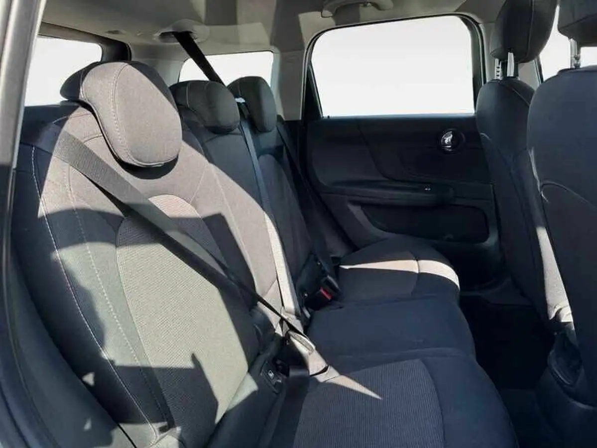 2021-mini-countryman-15-cooper-classic-auto-big-5