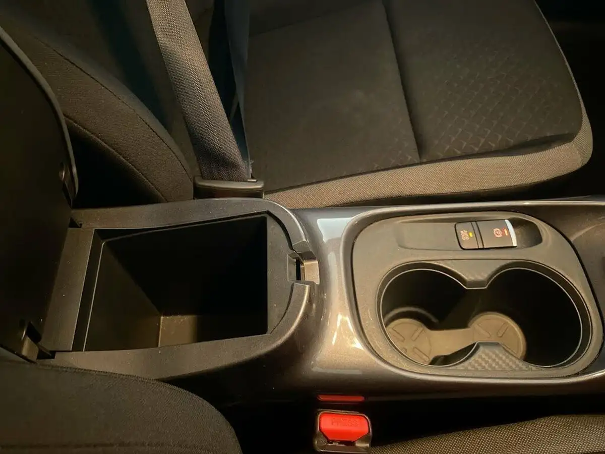2021-nissan-juke-10-dig-t-n-connecta-dct-big-24