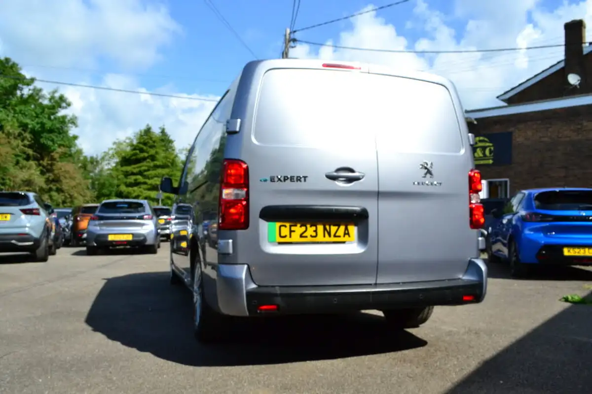 2023-peugeot-expert-e-asphalt-premium-long-75kwh-big-4