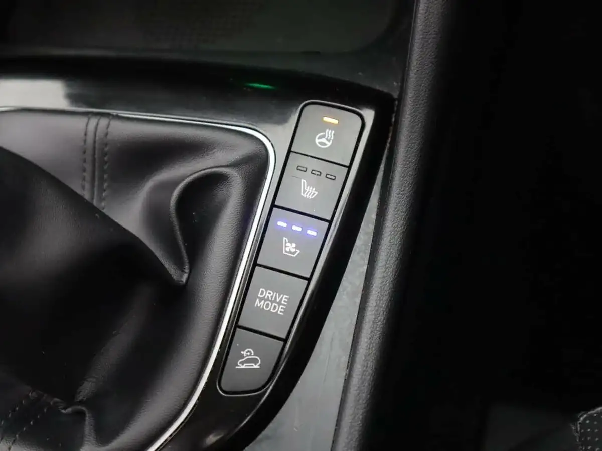 2024-hyundai-tucson-16-t-gdi-ultimate-150ps-big-31