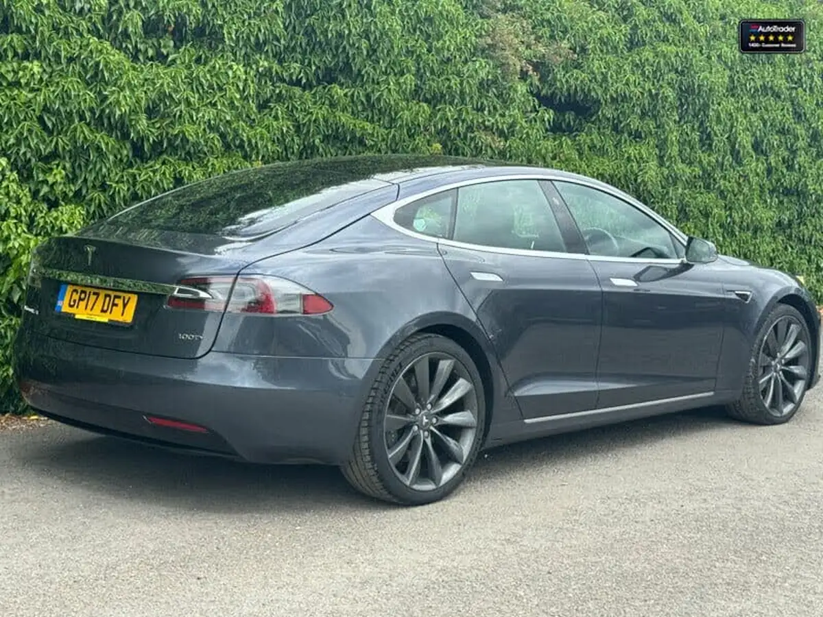 2017-tesla-model-s-e-100d-big-30