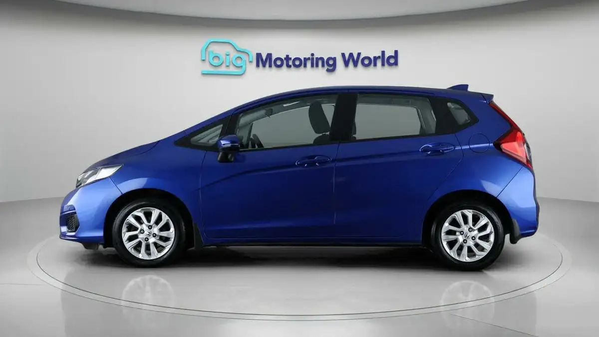 2019-honda-jazz-13-i-vtec-se-big-4