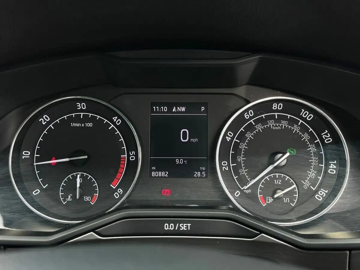2018-skoda-superb-20tdi-scr-se-l-executive-150ps-hatchback-dsg-big-13