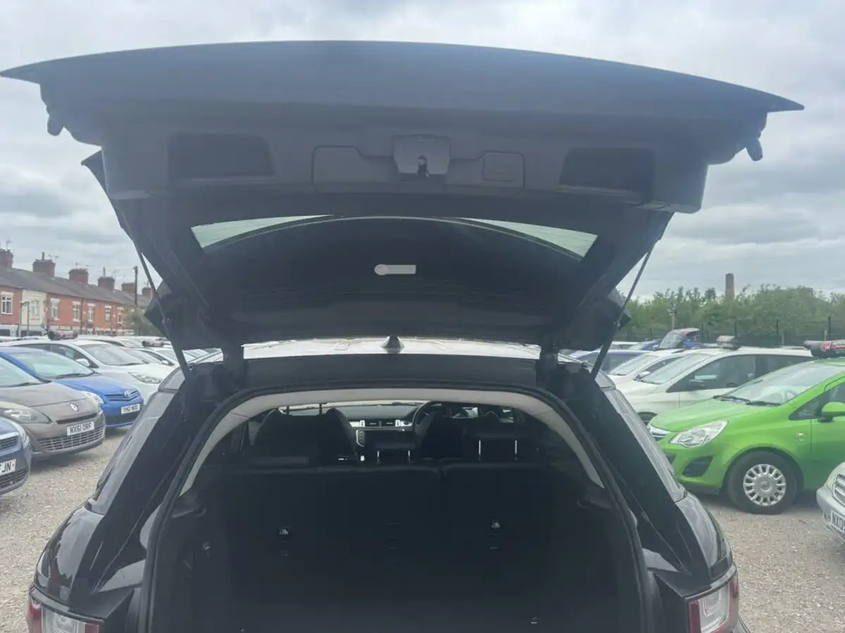 2018-land-rover-range-rover-evoque-20ed4-se-tech-hatchback-5d-big-32