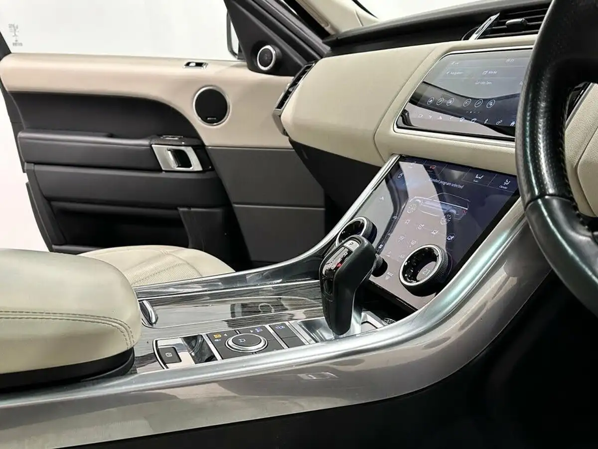 2018-land-rover-range-rover-sport-30-sd-v6-hse-sdv6-big-26