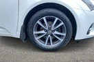 2013-toyota-avensis-20td-icon-estate-5d-small-8