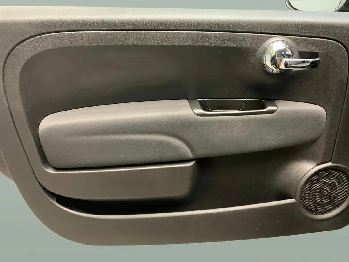 2019-fiat-500-12-lounge-ss-big-32