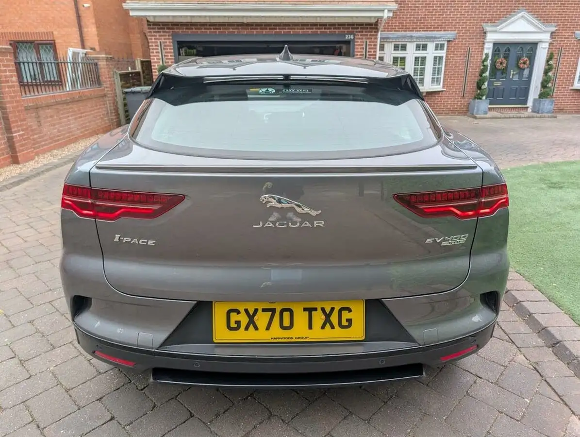 2019-jaguar-i-pace-ev400-se-big-13