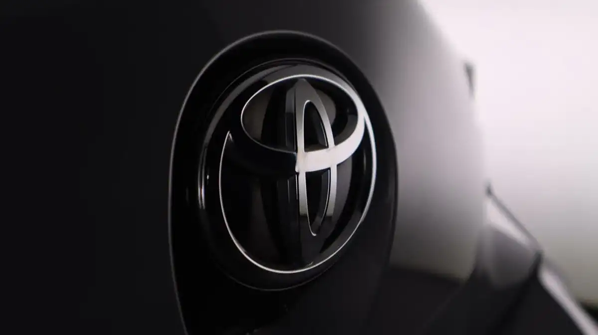 2020-toyota-corolla-12-vvt-i-icon-tech-trk-hatchback-big-20