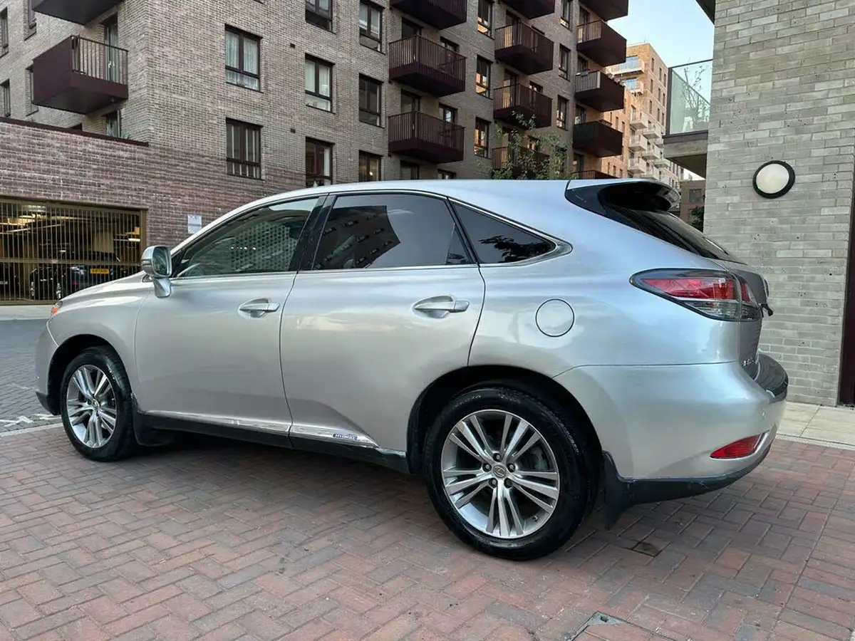 2016-lexus-rx-450h-35-advance-sun-big-11