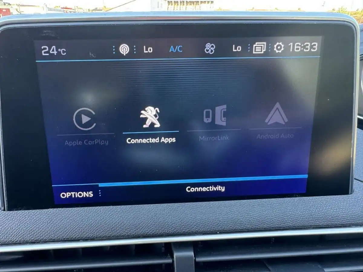 2018-peugeot-3008-suv-12-puretech-allure-big-65