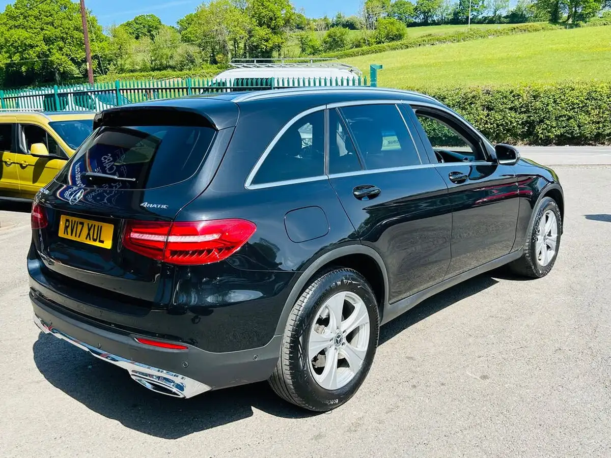 2017-mercedes-benz-glc-class-21d-glc250d-sport-ss-station-wagon-5d-big-8