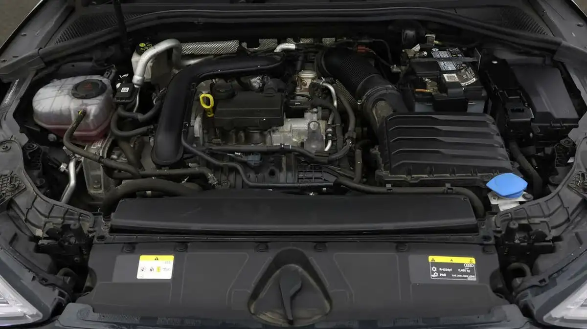2020-audi-a3-10-30-tfsi-110ps-sportback-5d-big-18