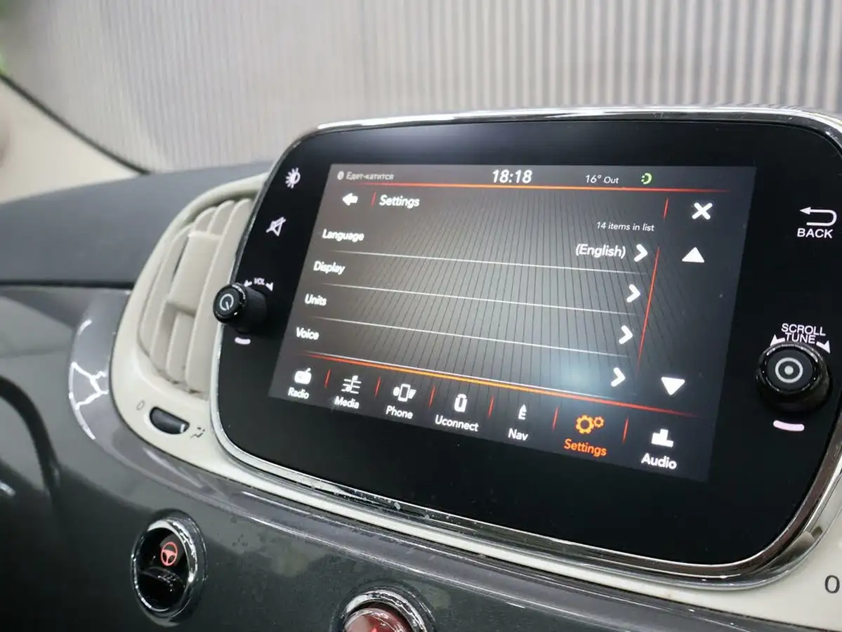2017-fiat-500-12-lounge-big-36