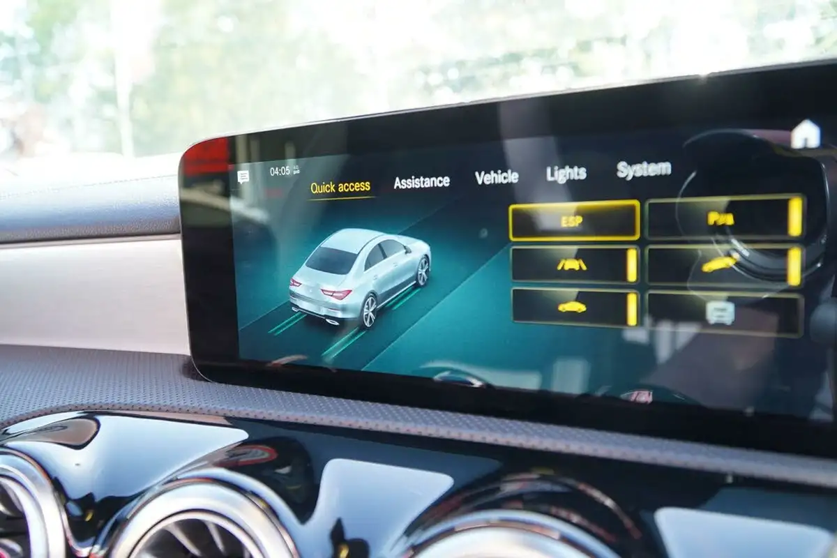 2022-mercedes-benz-cla-13-cla-180-amg-line-premium-plus-coupe-4d-big-56