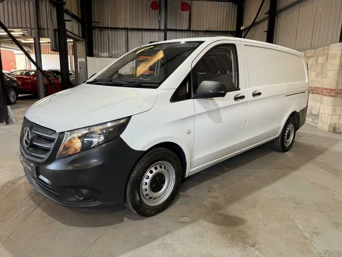 2017-mercedes-benz-vito-16cdi-111cdi-panel-extra-long-big-8