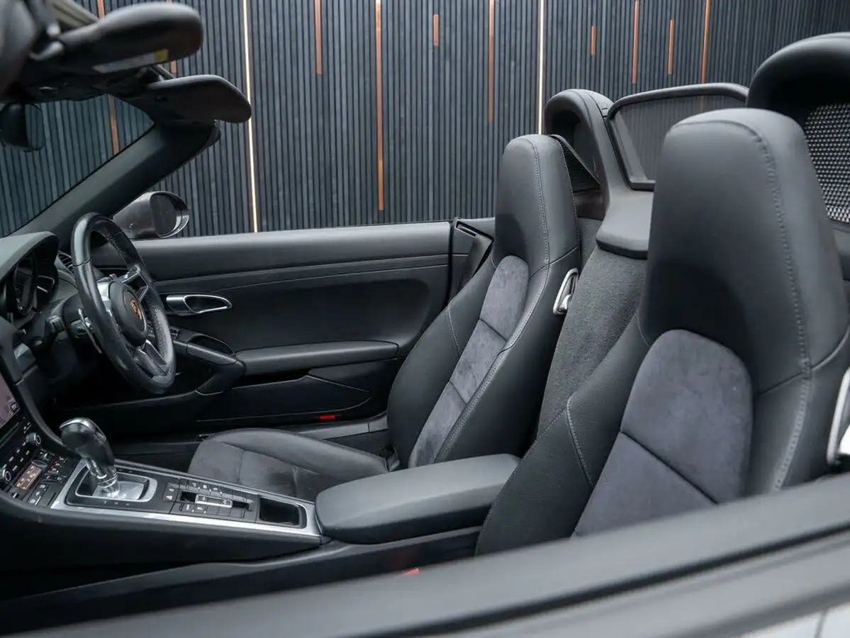 2019-porsche-boxster-718-20-boxster-pdk-big-37